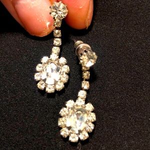 Dangling sparkly rhinestone mercury-free earrings
